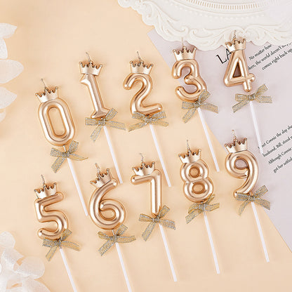 Wholesale 3D crown number birthday candles 0-9 - Champagne gold with crown and bow