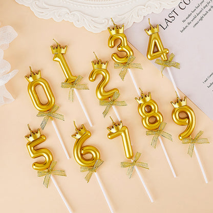 Wholesale 3D crown number birthday candles 0-9 - Gold with crown and bow