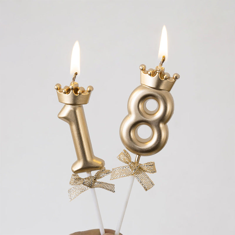 Wholesale 3D crown number birthday candles 0-9 - Lit number 18 celebration cake display
