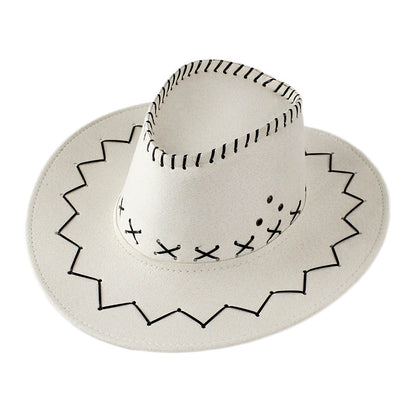 Classic felt cowboy hat in off-white with stitched brim