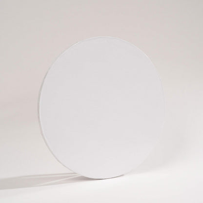 Round cake drum - Embossed white vine pattern finish
