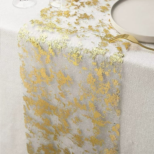 Gold Foil Mesh Table Runner – Disposable Tablecloth for Christmas, Wedding, Party & Halloween Decor