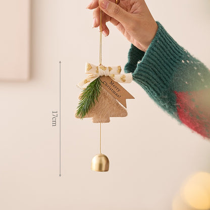 Christmas Bell & Wreath Hanging Ornaments – Tree Decorations Set for Holiday Ambiance, Home & Party Scene