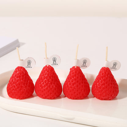 Wholesale strawberry novelty shaped party candles - Small red strawberries 4-piece pack