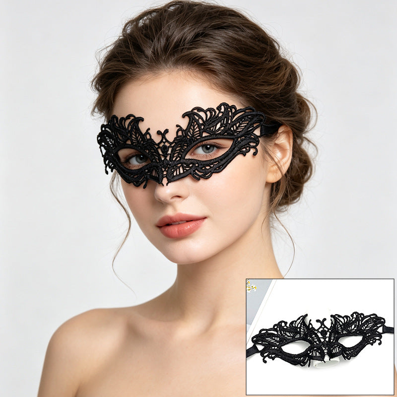 Venetian lace mask rising flame feathers with winged crest