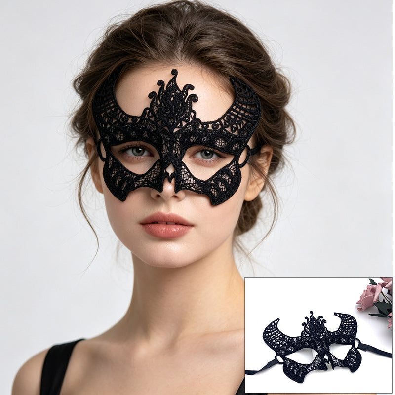 Venetian lace mask twin curved horn crests with filigree