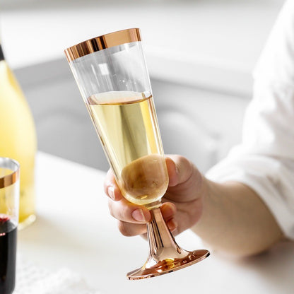 Disposable Plastic Champagne Glass- Gold/Silver/Rose Gold Rim-150ml & 180ml- Party Supplies – Perfect for Weddings, New Year‘s Eve & Bridal Showers (30 packs)