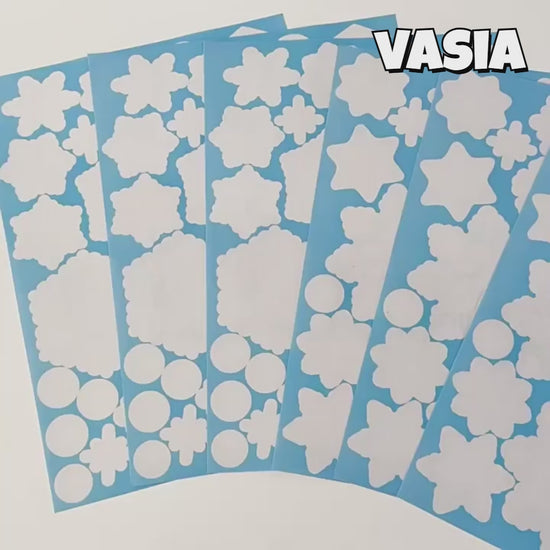 Video showing Christmas window decal designs