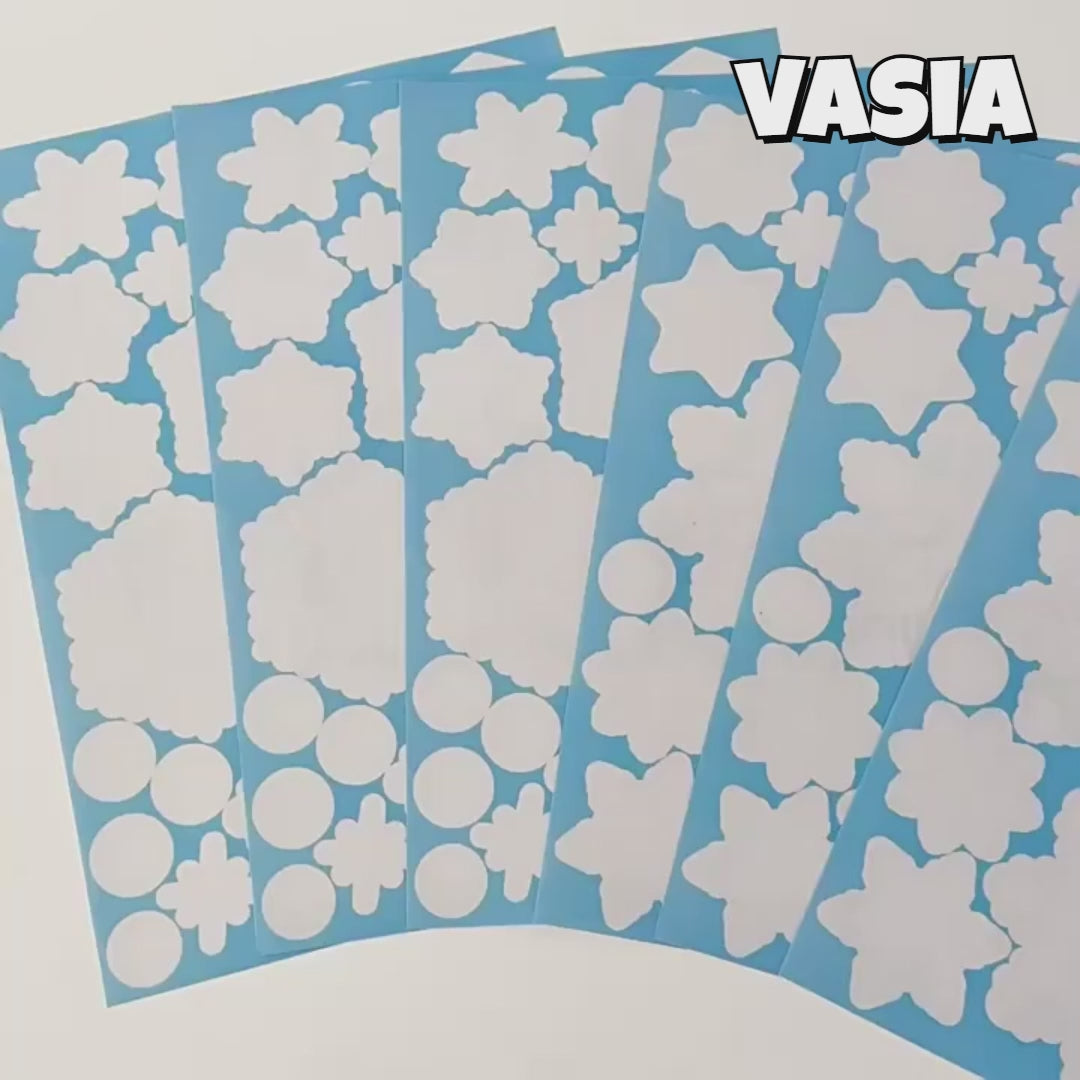Video showing Christmas window decal designs