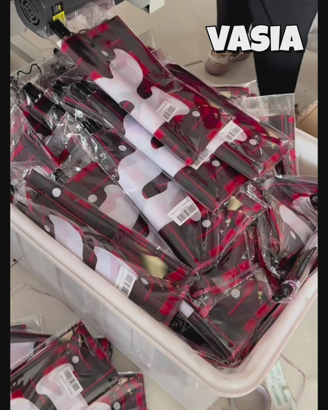 Video showing printed Christmas door curtain designs